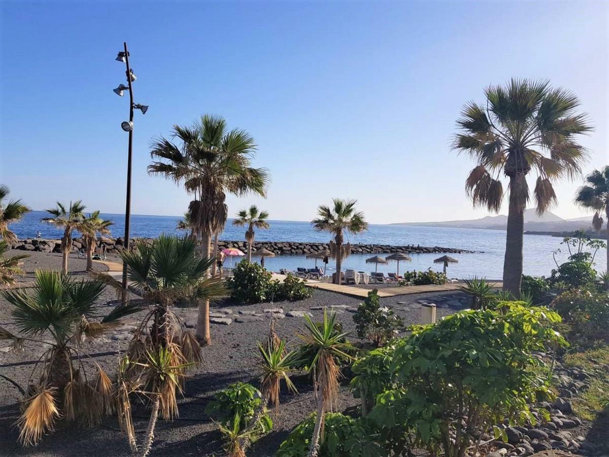 Bright Spacious Apartment, 2 Min Walk From Beach Candelaria Kültér fotó
