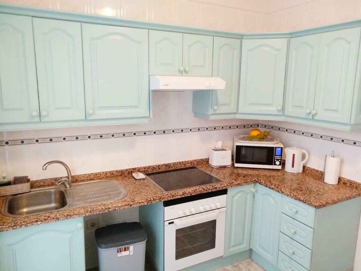 Bright Spacious Apartment, 2 Min Walk From Beach Candelaria Kültér fotó