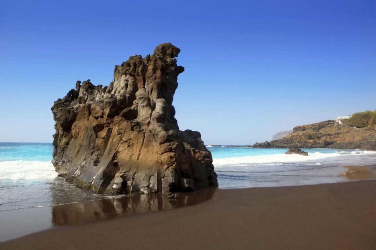 Bright Spacious Apartment, 2 Min Walk From Beach Candelaria Kültér fotó