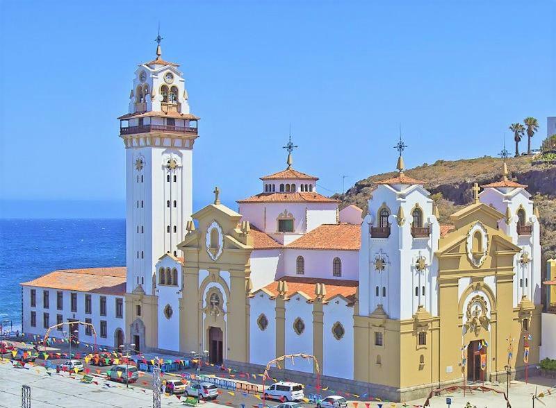 Bright Spacious Apartment, 2 Min Walk From Beach Candelaria Kültér fotó